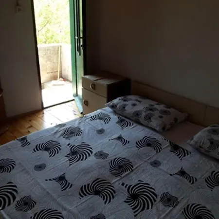 House Kornati Robinzon Holiday home *